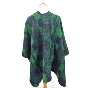 Permanent Amsterdam based clothing company Green sweater wrap onesize